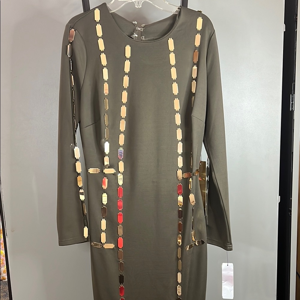 Green Embellished Sheath Dress for Cocktail